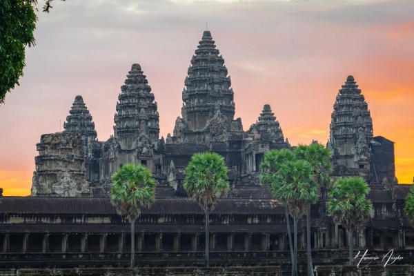 ANGKOR TO THE BEACH