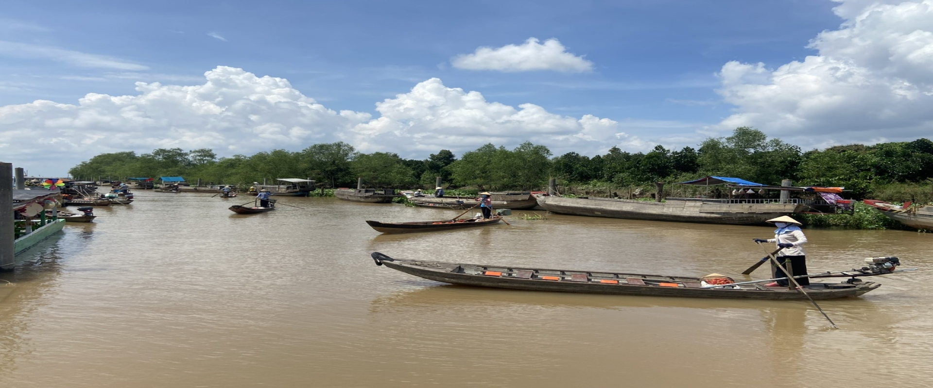 OVERNIGHT BOAT CRUISE ON THE MEKONG DELTA/BASSAC CRUISE